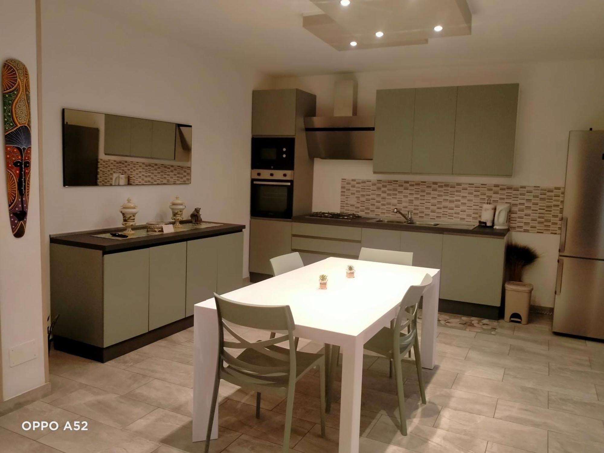 Perla Di Mare Apartment Montesilvano Bagian luar foto